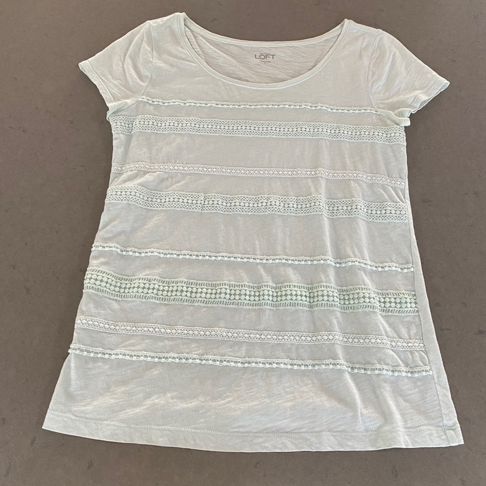 Ann Taylor LOFT shirt